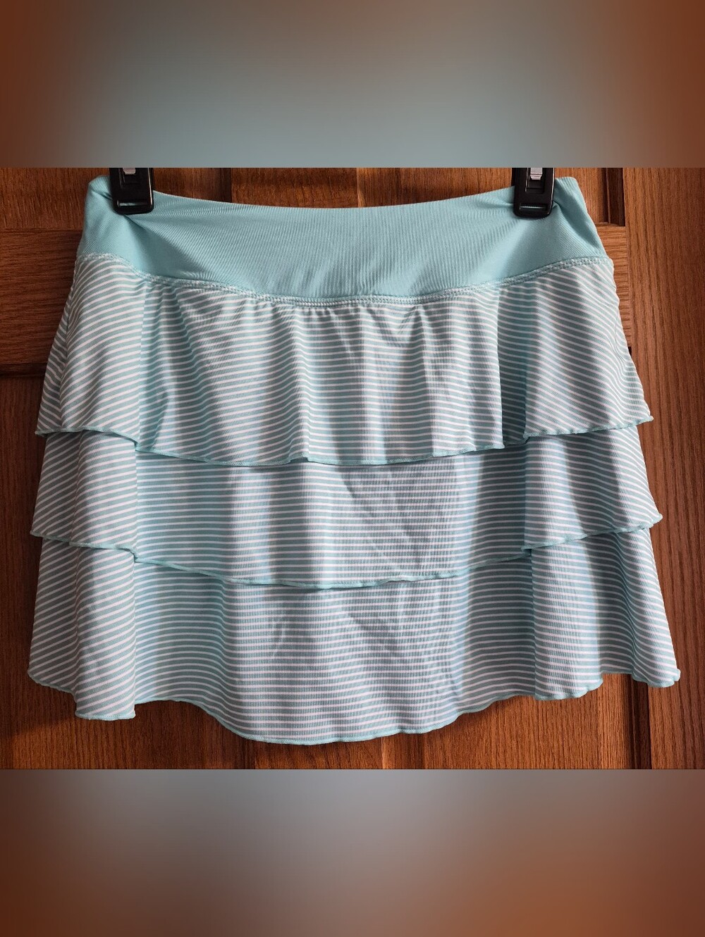 Kyodan Aqua & White Striped Tiered Tennis Skirt/skort